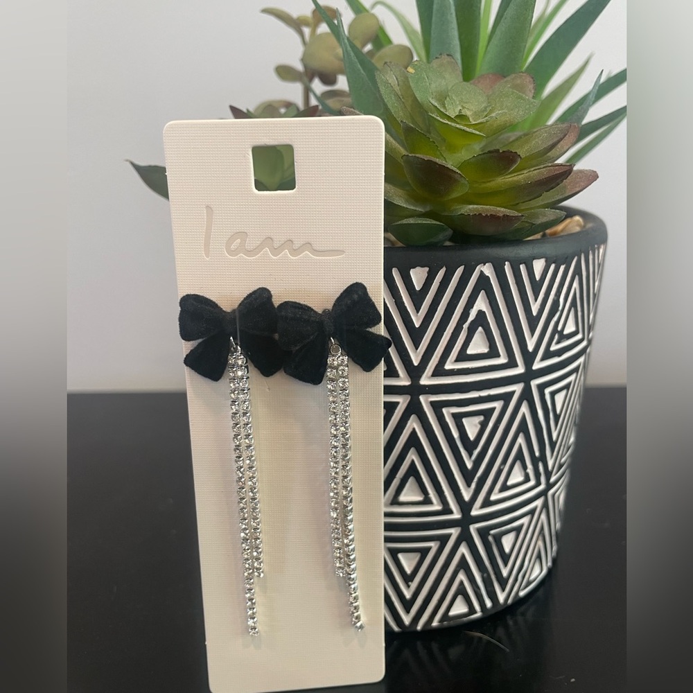 I am Black Velvet Bow Drop Rhinestones Earrings